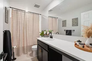 1710 Crossbow Ln, Stockton, CA 95206 - Photo 22