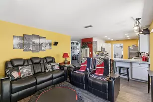 6931 Cranleigh Ave, Sacramento, CA 95823 - Photo 14
