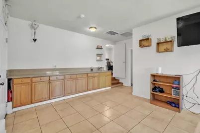 5615 48th Avenue, Sacramento, CA 95823 - Photo 28
