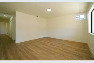 509 E Street, Roseville, CA 95678 - Photo 26