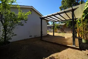 509 E St, Roseville, CA 95678 - Photo 14