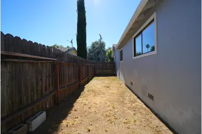 509 E Street, Roseville, CA 95678 - Photo 4