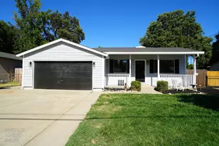 509 E St, Roseville, CA 95678 - Photo 1