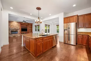 701 Stanfel Pl, El Dorado Hills, CA 95762 - Photo 10