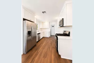 2801 San Luis Court, Sacramento, CA 95818 - Photo 10