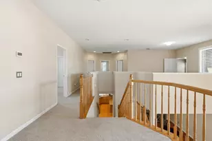 2726 Marina Point Ln, Elk Grove, CA 95758 - Photo 20