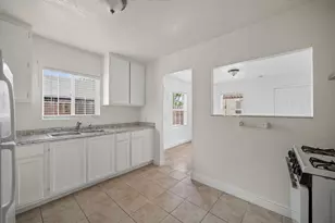 2398 Oakmont St, Sacramento, CA 95815 - Photo 8