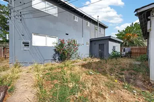 2398 Oakmont St, Sacramento, CA 95815 - Photo 14