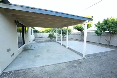 1712 W Locust Street, Lodi, CA 95242 - Photo 18