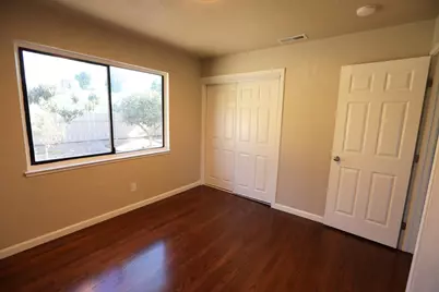 1712 W Locust Street, Lodi, CA 95242 - Photo 8