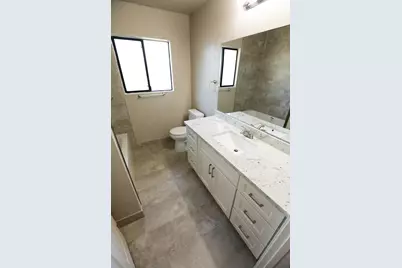 1712 W Locust Street, Lodi, CA 95242 - Photo 10