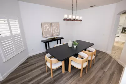 10208 Jenny Lynn Way, Elk Grove, CA 95757 - Photo 10