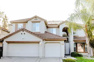 10208 Jenny Lynn Way, Elk Grove, CA 95757 - Photo 2