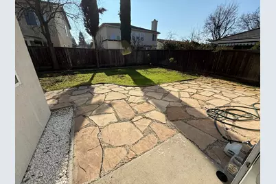 2094 New Hampshiire Way, Sacramento, CA 95835 - Photo 18