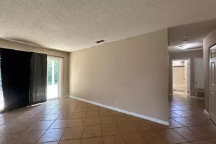 22 Nutwood Cir, Sacramento, CA 95833 - Photo 12