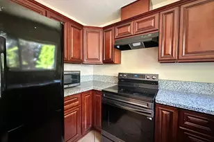 22 Nutwood Cir, Sacramento, CA 95833 - Photo 10