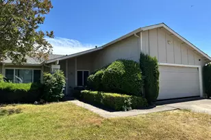 22 Nutwood Cir, Sacramento, CA 95833 - Photo 2