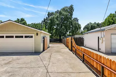7546 Oak Grove Ave, Citrus Heights, CA 95610 - Photo 2