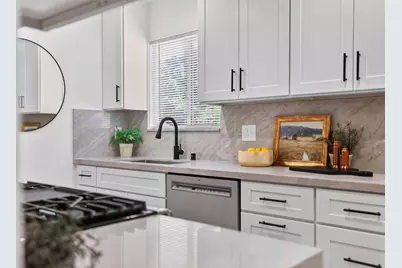7546 Oak Grove Ave, Citrus Heights, CA 95610 - Photo 12
