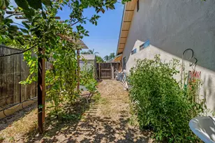 1138 Kathy Ct, Ripon, CA 95366 - Photo 34