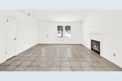 1925 Central Park Way, Ceres, CA 95351 - Photo 14