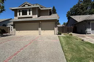 385 Hatteras Way, Sacramento, CA 95831 - Photo 2