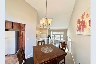 385 Hatteras Way, Sacramento, CA 95831 - Photo 10