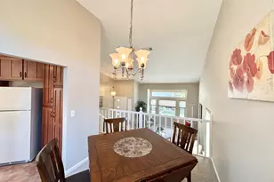 385 Hatteras Way, Sacramento, CA 95831 - Photo 10