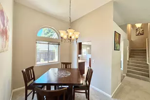 385 Hatteras Way, Sacramento, CA 95831 - Photo 4