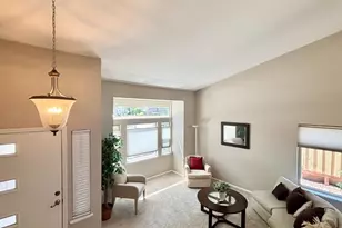 385 Hatteras Way, Sacramento, CA 95831 - Photo 2