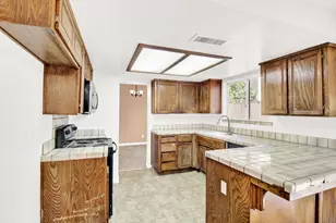 2828 Villarreal Way, Modesto, CA 95354 - Photo 20