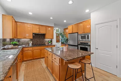 8208 Tail Race Drive, Roseville, CA 95747 - Photo 16