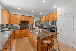 8208 Tail Race Dr, Roseville, CA 95747 - Photo 16