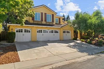 8208 Tail Race Drive, Roseville, CA 95747 - Photo 4