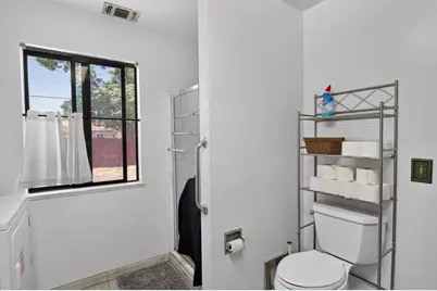 2032 Bowling Green Drive, Sacramento, CA 95825 - Photo 16