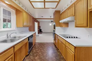 1648 Melanie Ln, Yuba City, CA 95991 - Photo 38