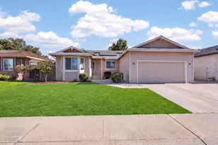 911 Toro Ln, Lathrop, CA 95330 - Photo 1