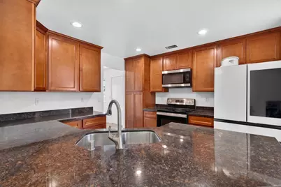 911 Toro Lane, Lathrop, CA 95330 - Photo 12