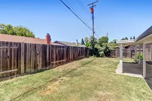 5986 Marlin Cir, Carmichael, CA 95608 - Photo 36