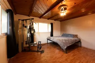 221 N Western Ave, Waterford, CA 95386 - Photo 18