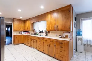 221 N Western Ave, Waterford, CA 95386 - Photo 6