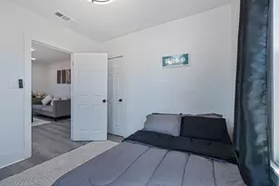 2820 Fruitridge Rd, Sacramento, CA 95820 - Photo 20