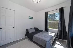 2820 Fruitridge Rd, Sacramento, CA 95820 - Photo 18
