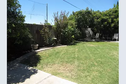 1033 Madison Avenue, Los Banos, CA 93635 - Photo 32