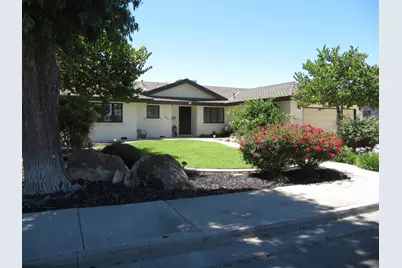 1033 Madison Avenue, Los Banos, CA 93635 - Photo 4