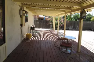 1033 Madison Ave, Los Banos, CA 93635 - Photo 28