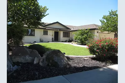 1033 Madison Avenue, Los Banos, CA 93635 - Photo 1