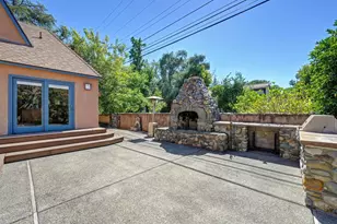 551 Southgate Rd, Sacramento, CA 95815 - Photo 76