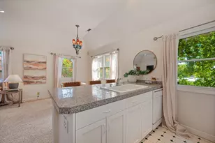 551 Southgate Rd, Sacramento, CA 95815 - Photo 60