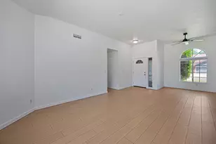 8652 Nash Way, Sacramento, CA 95828 - Photo 4
